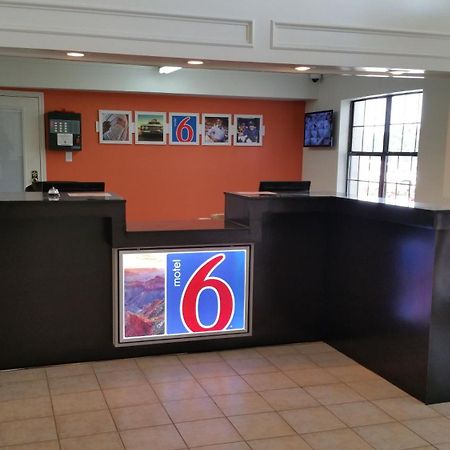 Motel 6-Palestine, Tx Екстер'єр фото